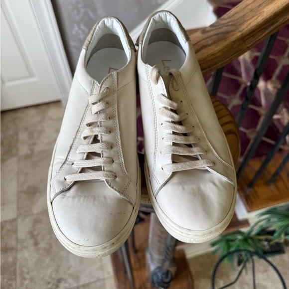 LEMARE’ ladies leather sneaker very good condition ruffle design on back euro 38 - Picture 5 of 10